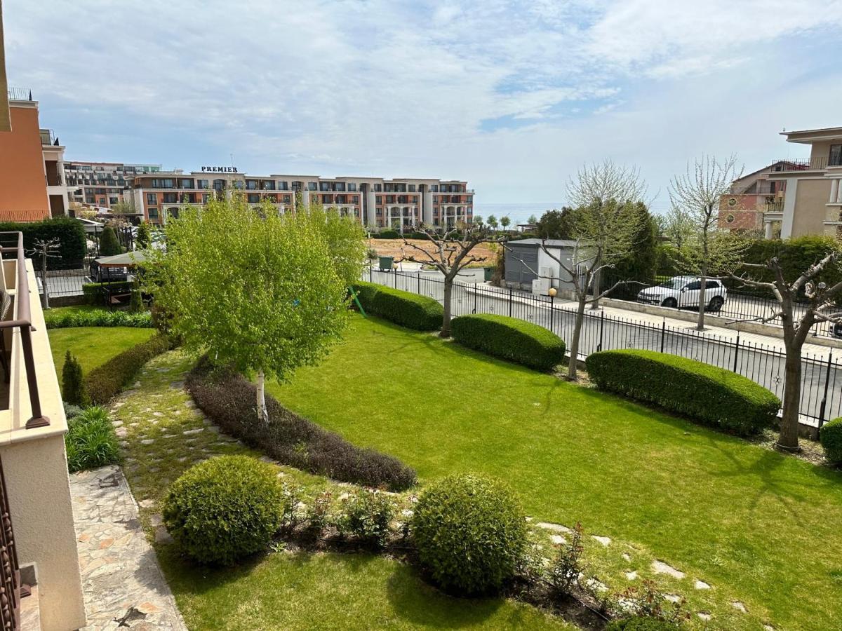 Private Apartments In Oxygen Sveti Vlas Bagian luar foto